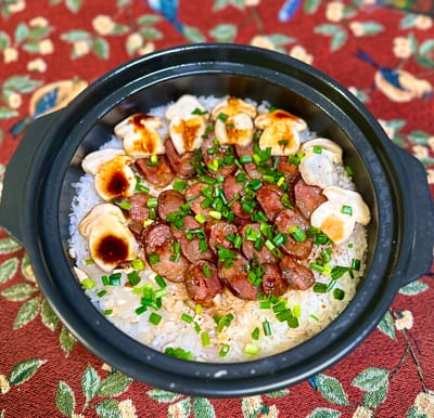 Clay Pot Rice (Bāozǎi fàn / 煲仔饭) with Sichuan Spicy Smoked Sausages and Matsutake Mushroom